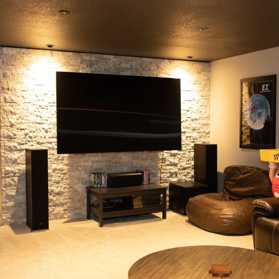 82 inch tv