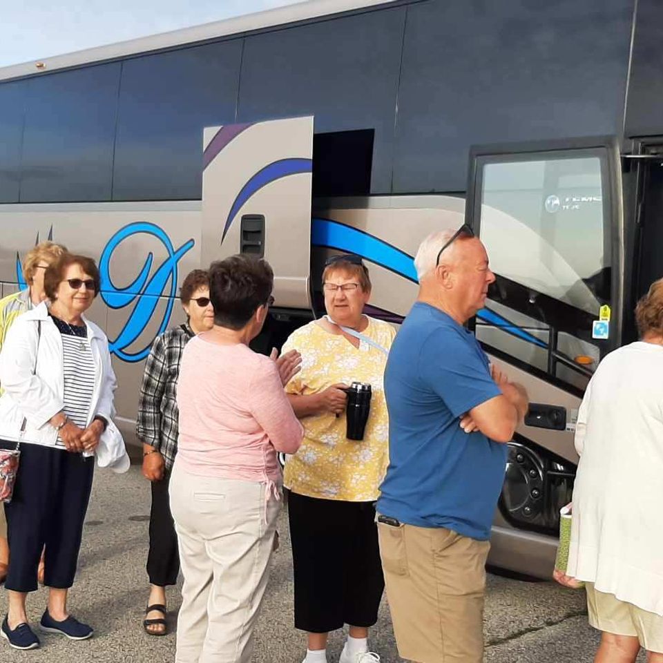 2022 bus trip