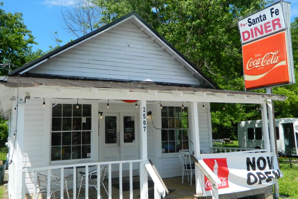 Santa fe diner 1