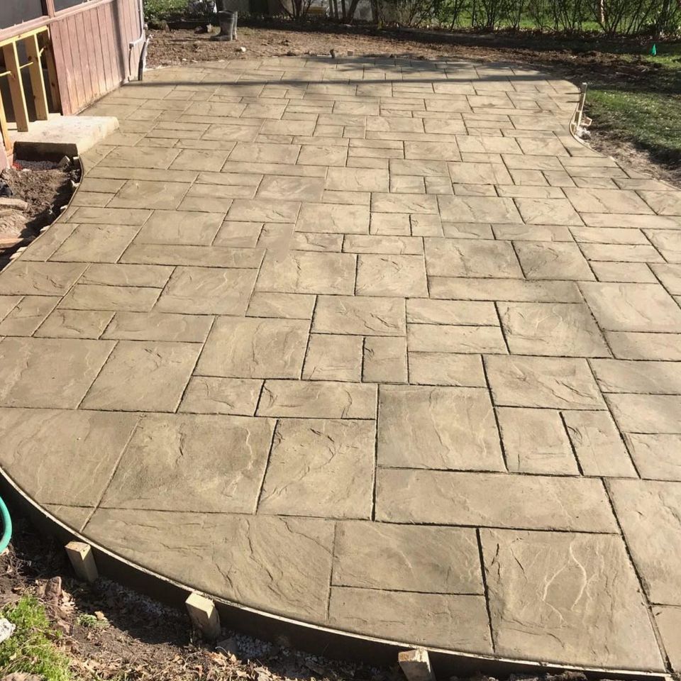 Stamped concrete patios pros