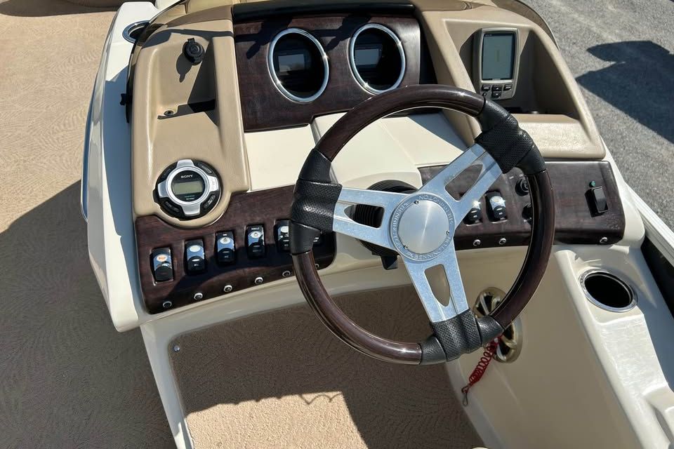 Bennington r25 2