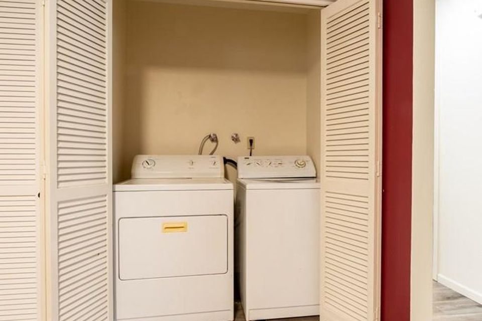 1821 w 11th st grand island ne 68801 b 6