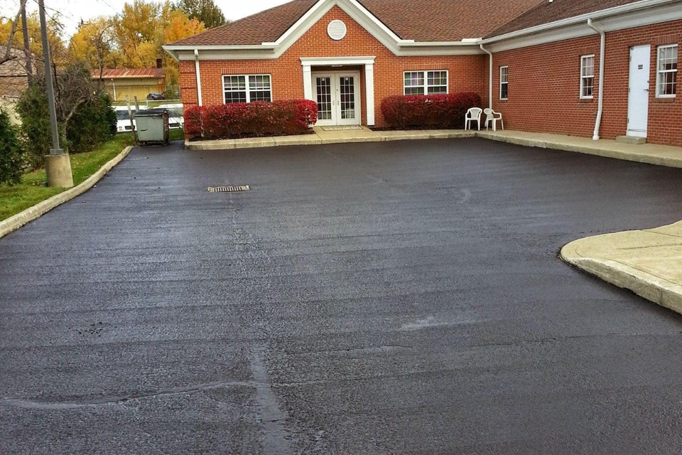 Sealcoating asphalt