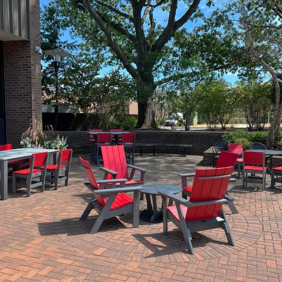 Rutgers chat chairs 1
