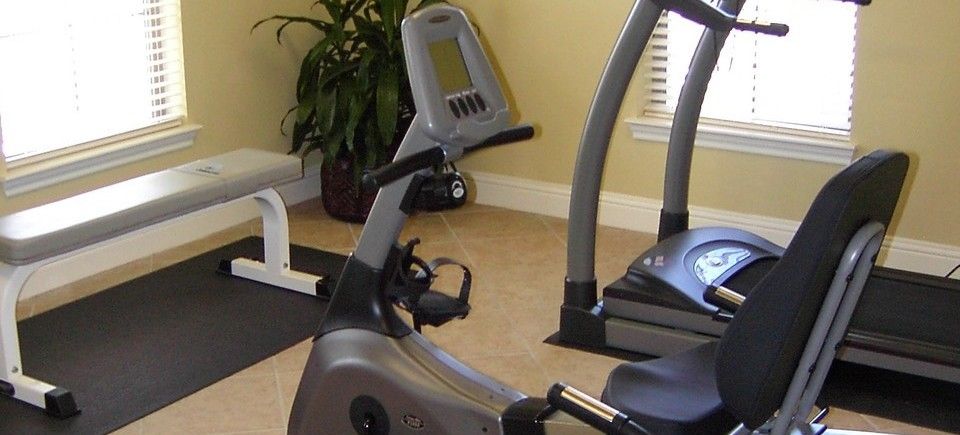 Exercise room20130818 20082 10xk6lr 0