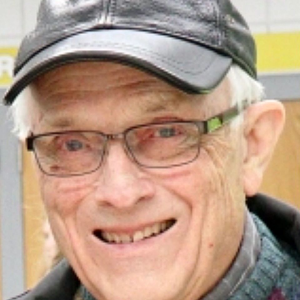 Dennis dixon