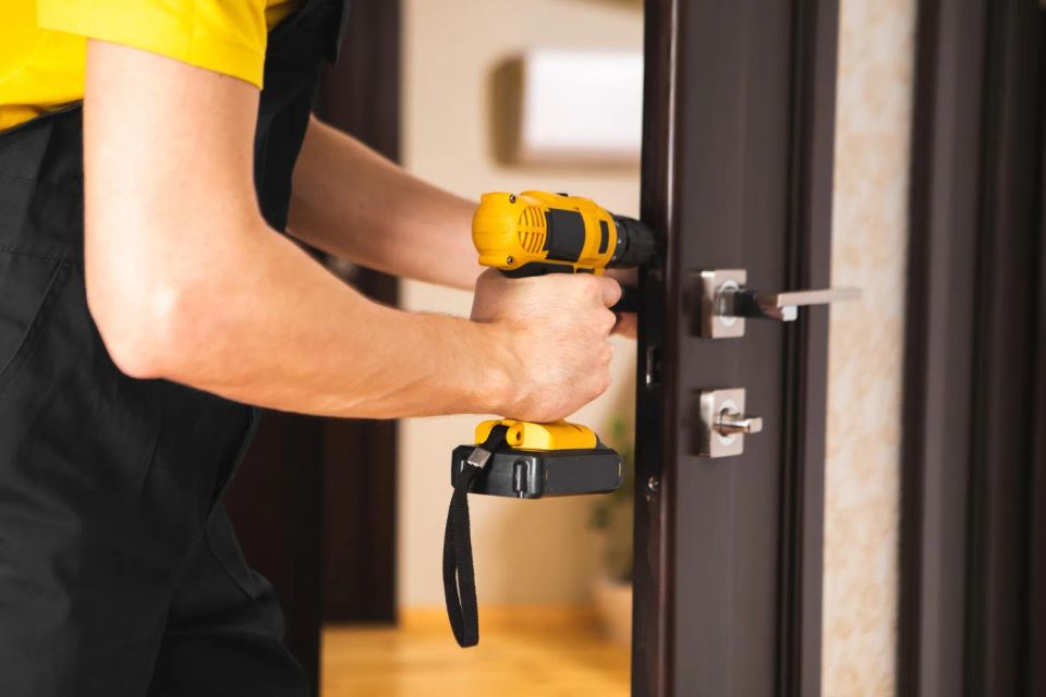 Replacing an outdated entry door1