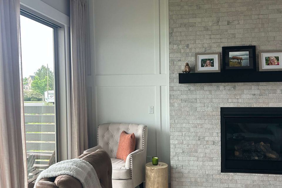 Wall paneling install (3)