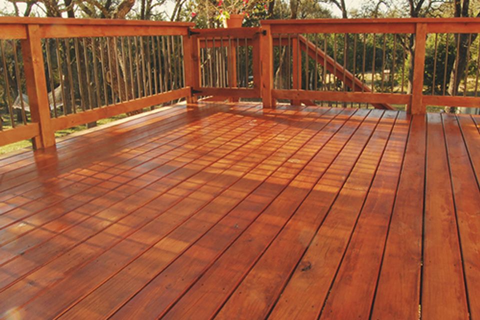 Redwood decking example 120180117 6701 jfqjyu