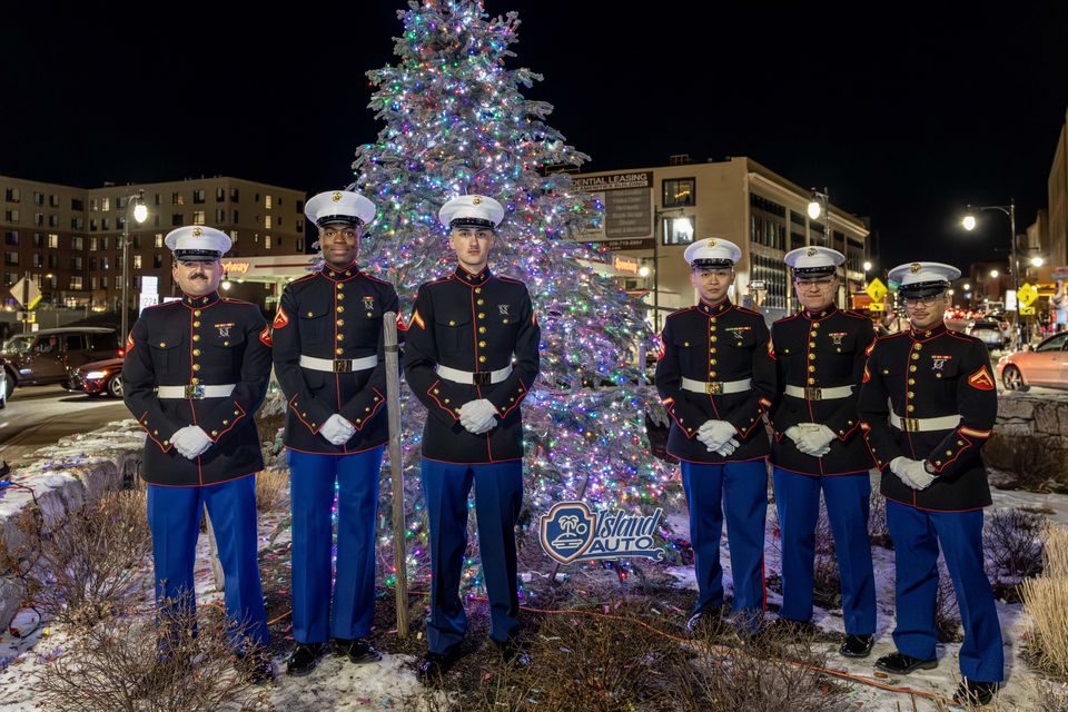 2025 kelley square tree lighting photos (199)