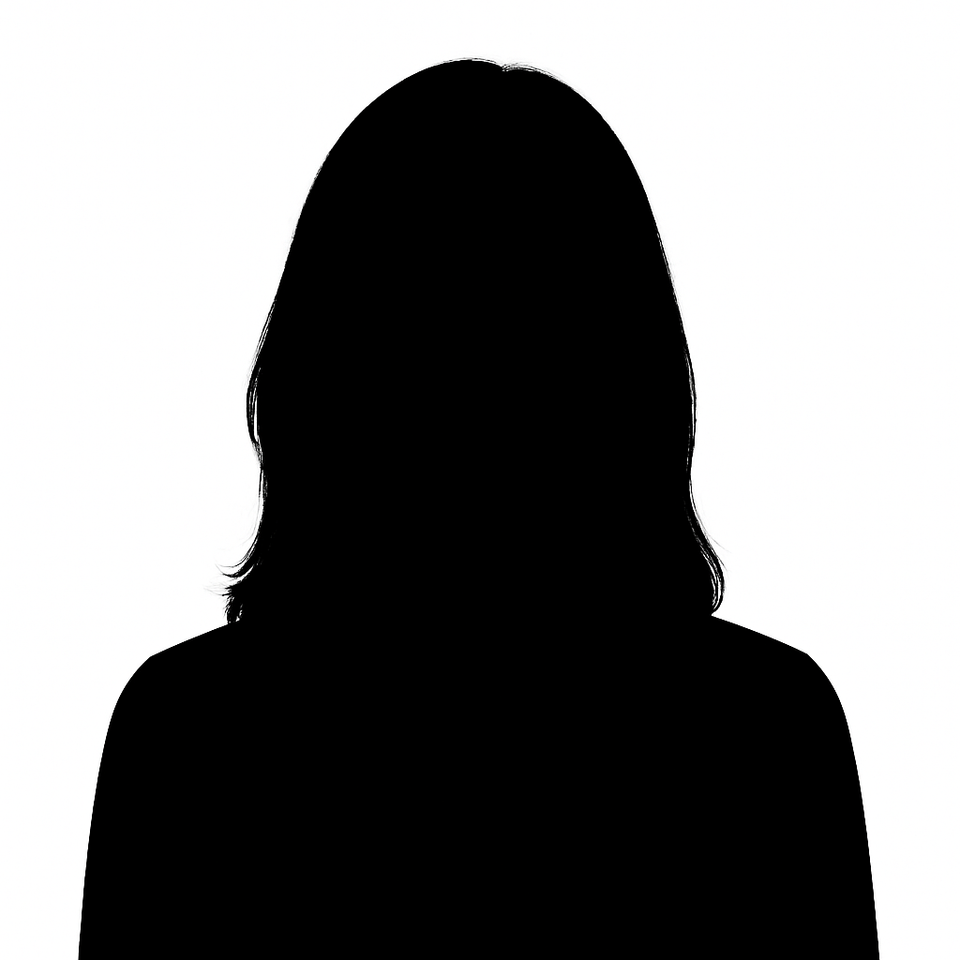 20250801 0839 woman silhouette portrait simple compose 01k1hh347pfsz8ezqrkzk83s2m