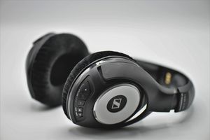 Headphones g19bdce7f9 1920