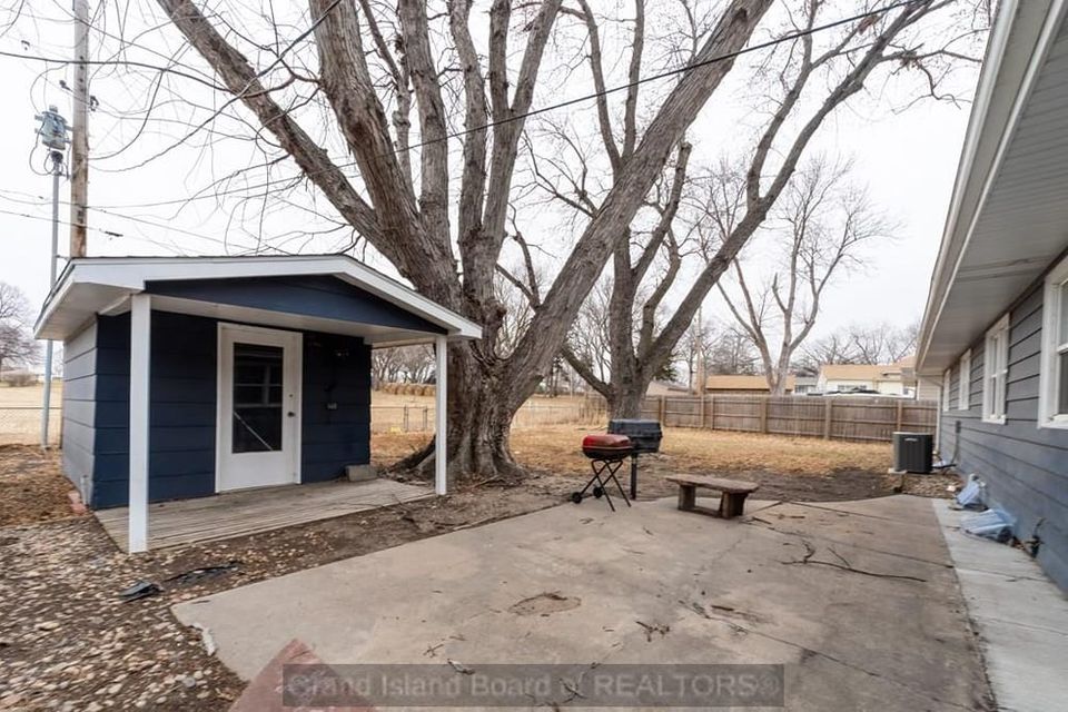 716 s blaine grand island  ne 68803 d 2