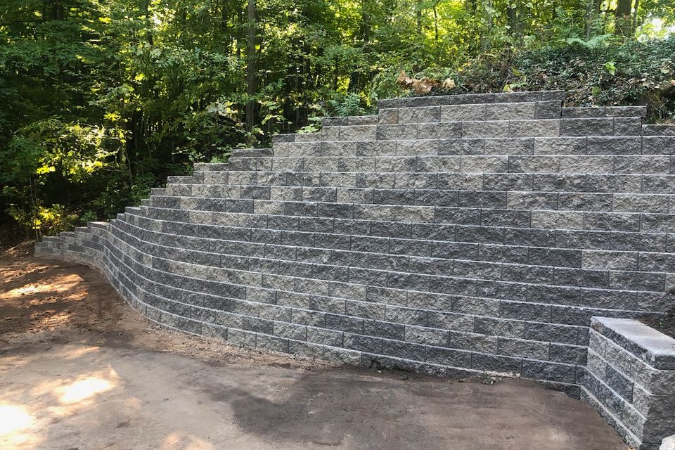 Retaining wall 1