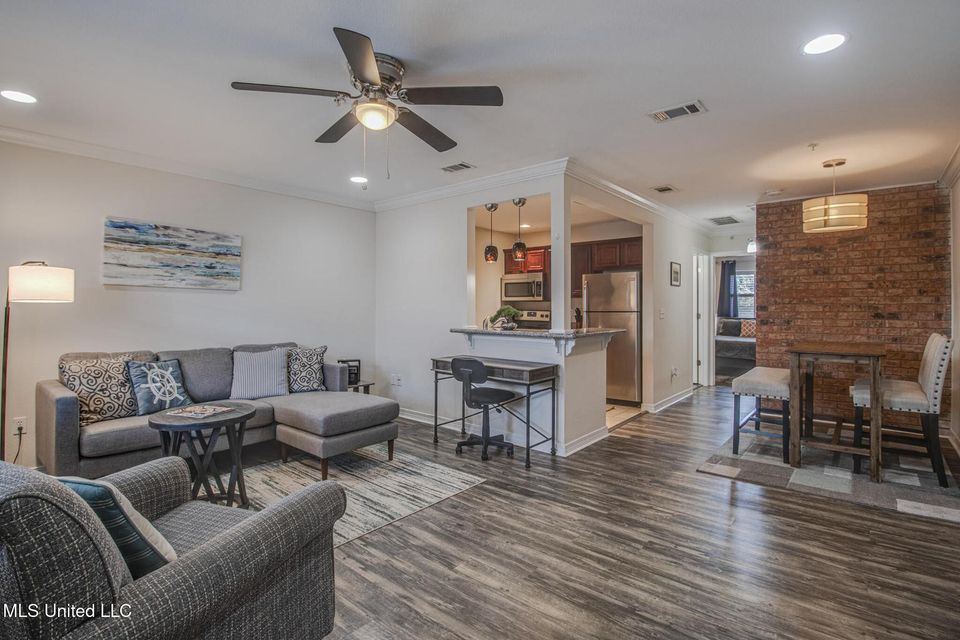 20251214184033035062000000 o