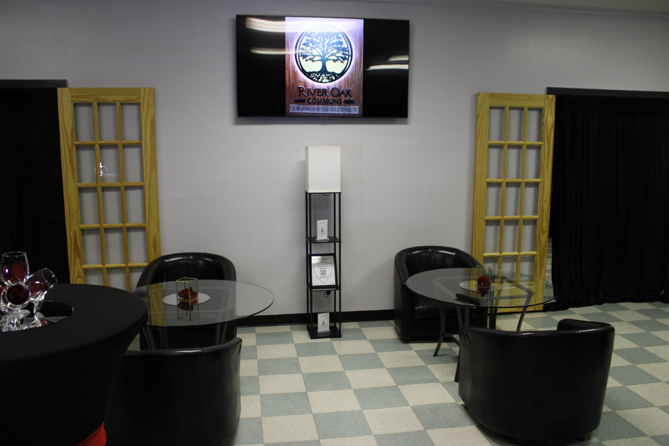 River Oak Commons, River Oak Commons Selma NC, River Oak Commons North Carolina, Co-Working Space Selma NC, Event Venue Selma NC, River Oak Selma NC, Co-Working Offices Near Me, Event Venue Near Me 
