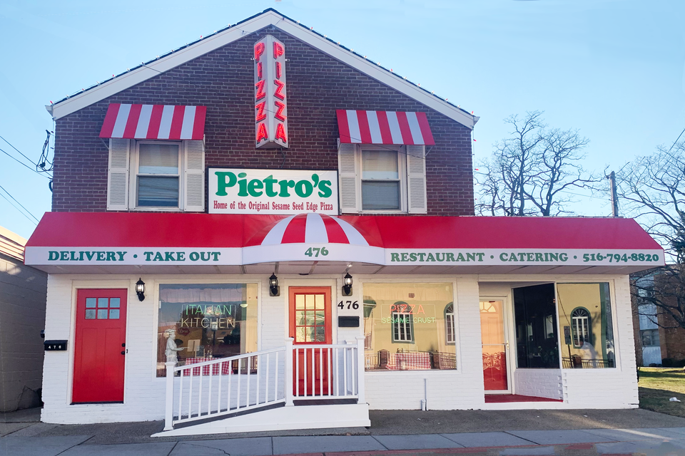 Pietros pizzeria east meadow