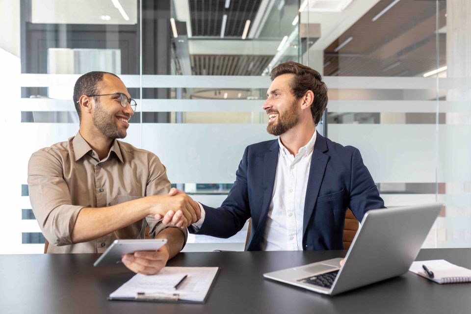 10 practical tips to help you sell advertising in your directory 