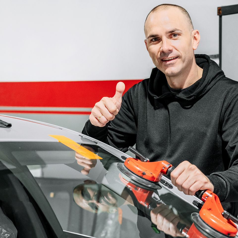 Shutterstock 1863279706