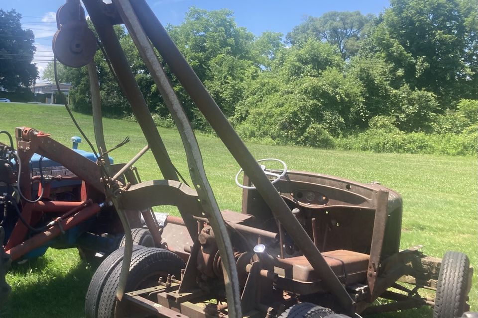 Model b winch right