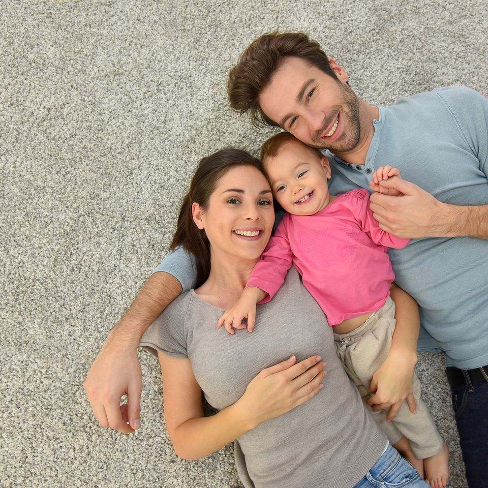 Family on carpet20170808 16721 8iqtqt original20180329 16005 qv5z1b