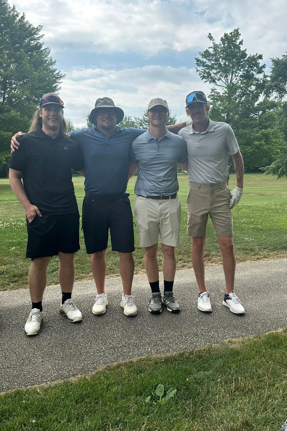 518323096 1043111331346144 2886477650227397340 n