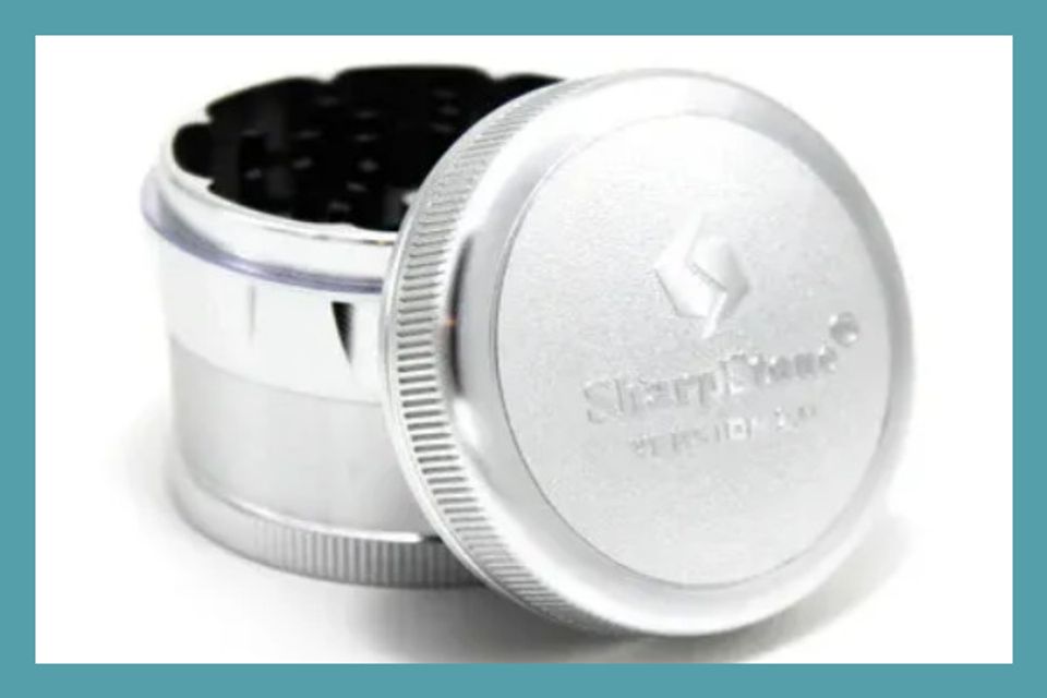 SharpStone Grinder Studded