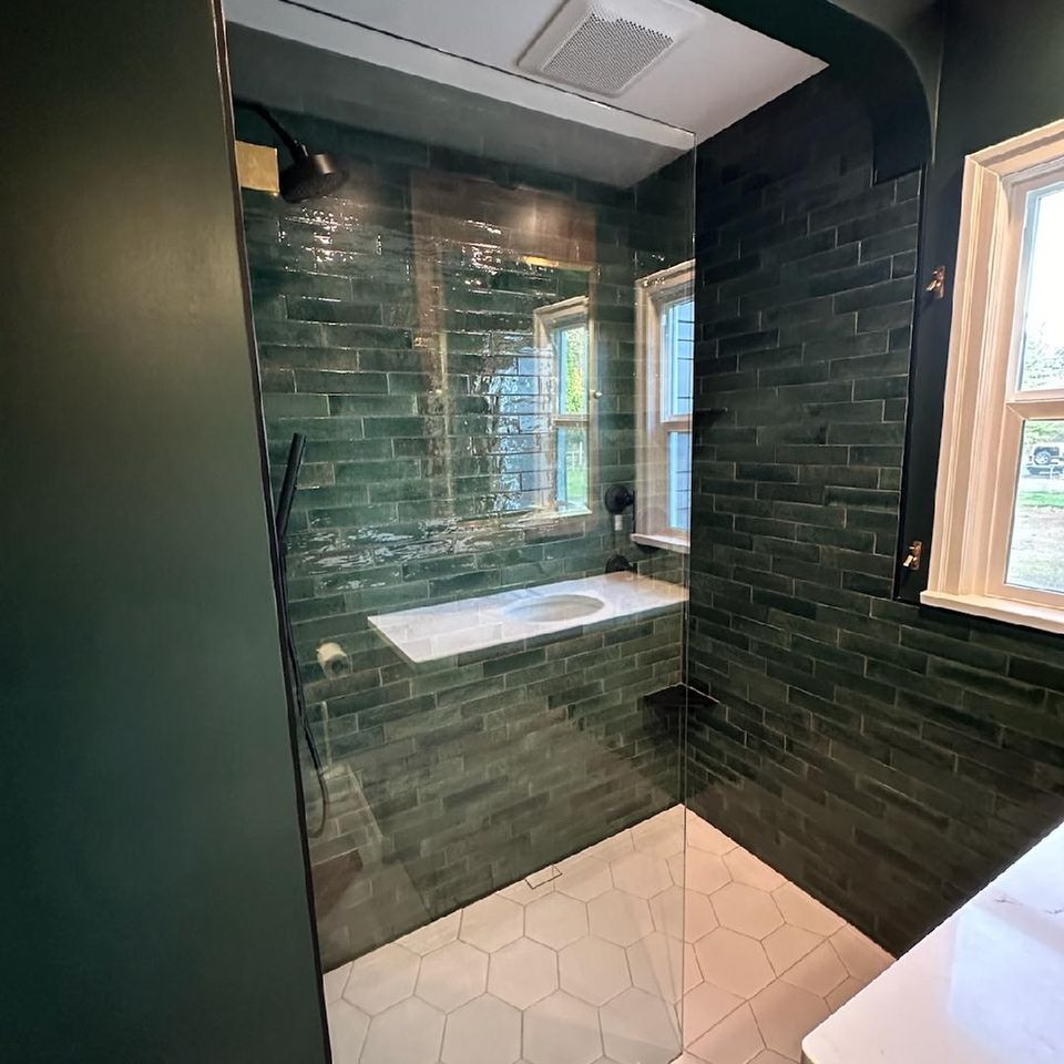 Green bathroom