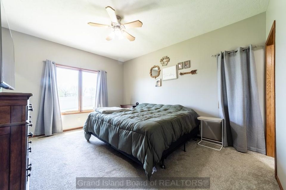 4211 shanna st grand island  ne 68803 b 6