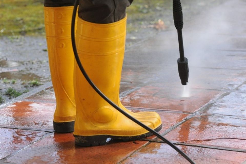 Power wash house raleigh nc