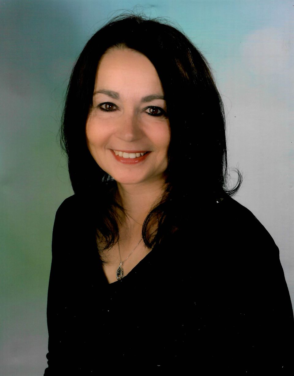 Ela head shot