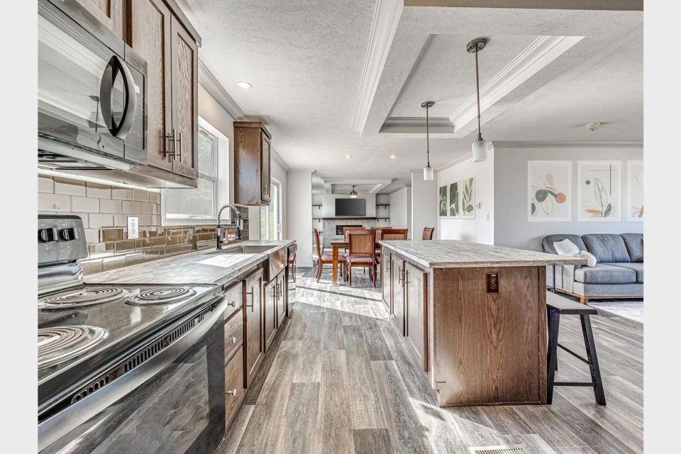 Prairiedune 8808 kitchen 8 edit