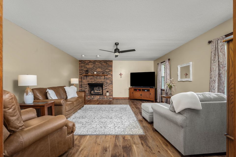 19 web or mls 43 boning rd   clear lens real estate photography 19
