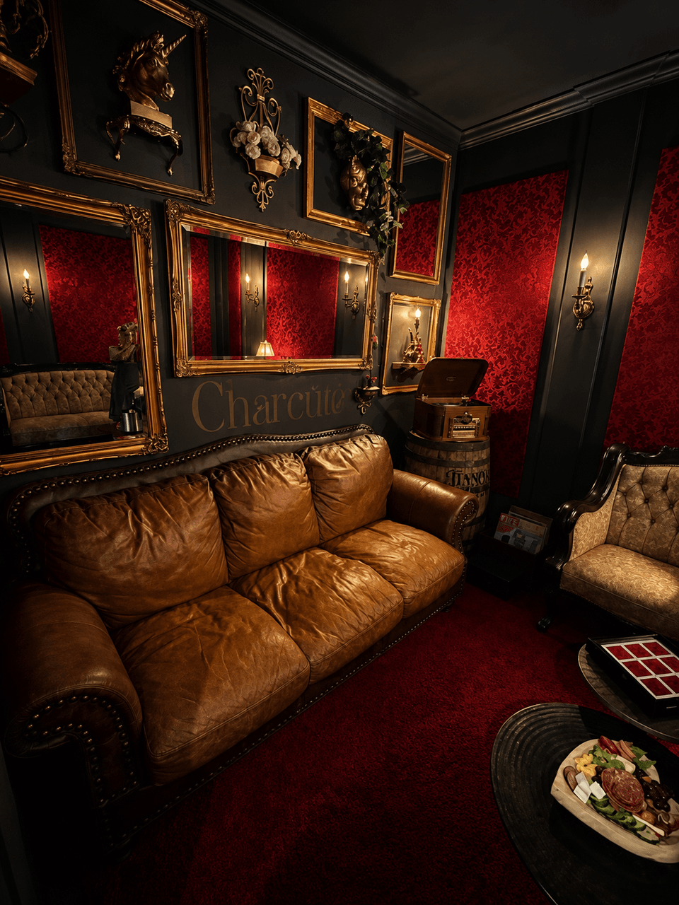 Room red