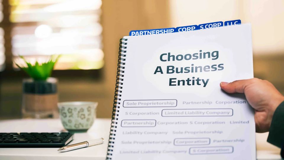 SiteSwan How to Choose the Right Legal Structure for Your Business