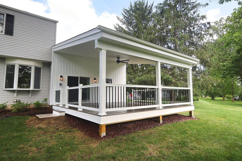 covered deck in Millburn, NJ