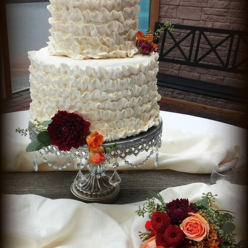 Wed cake 13020180617 32456 1k3gira
