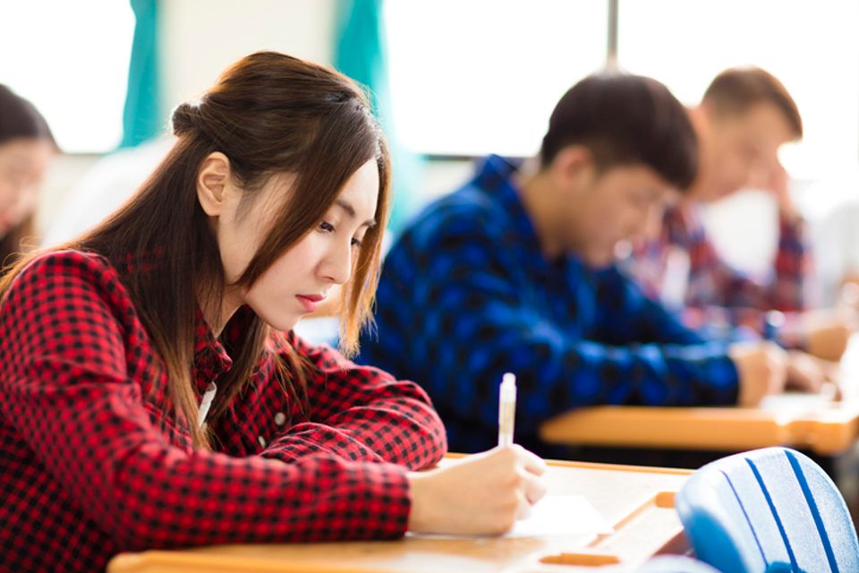 Istock chinese students