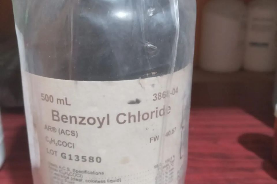 Benzoyl chloride p2 original