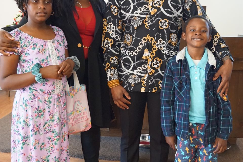 Deondre and sis adrian and fam