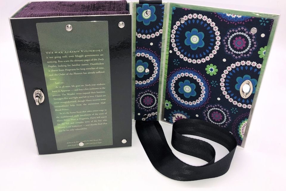 Bookbag harry potter    inside