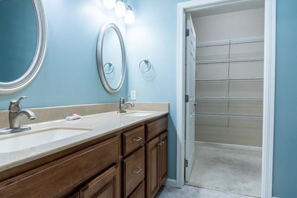 3811 meadowlark cir grand island ne 68803 c 9