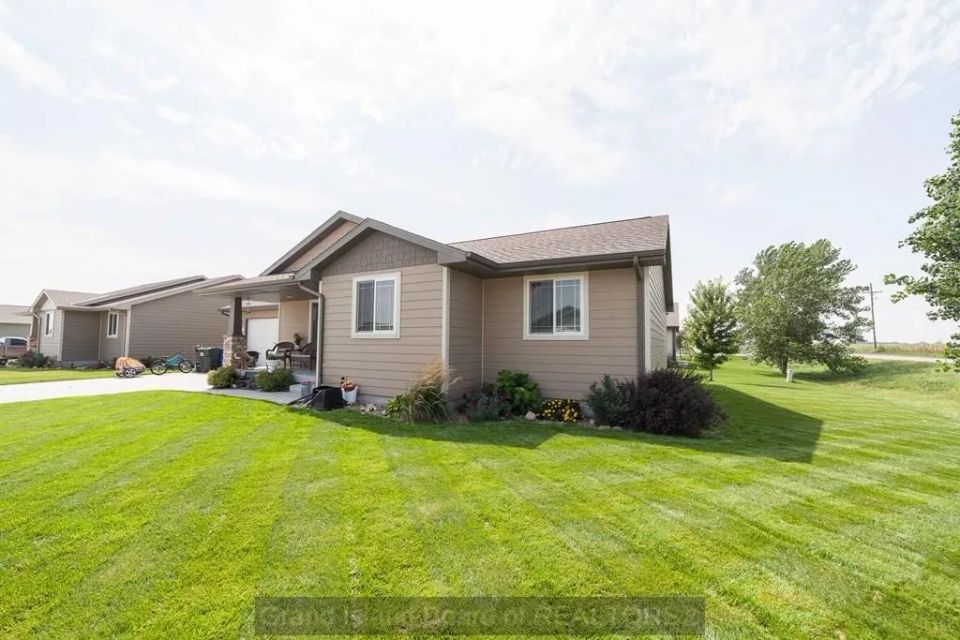 102 switchgrass st grand island d 5