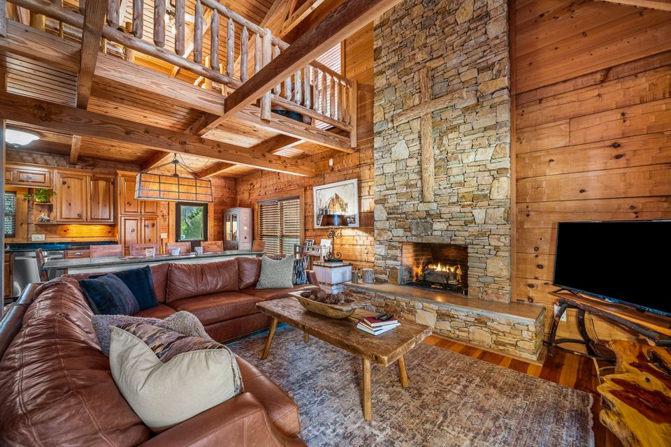 Beulah great room with loft