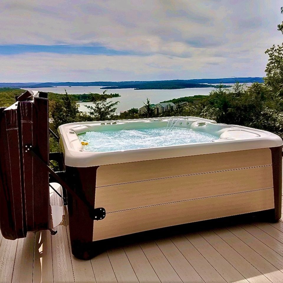 Hot spring spas   at my spa gallery in springfield  mo  (1)