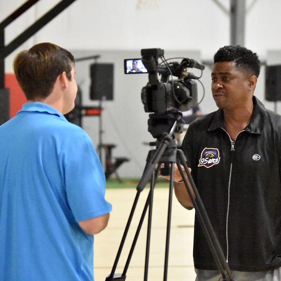 Jacksonville 95ers Owner Kevin Waters talking to the Media