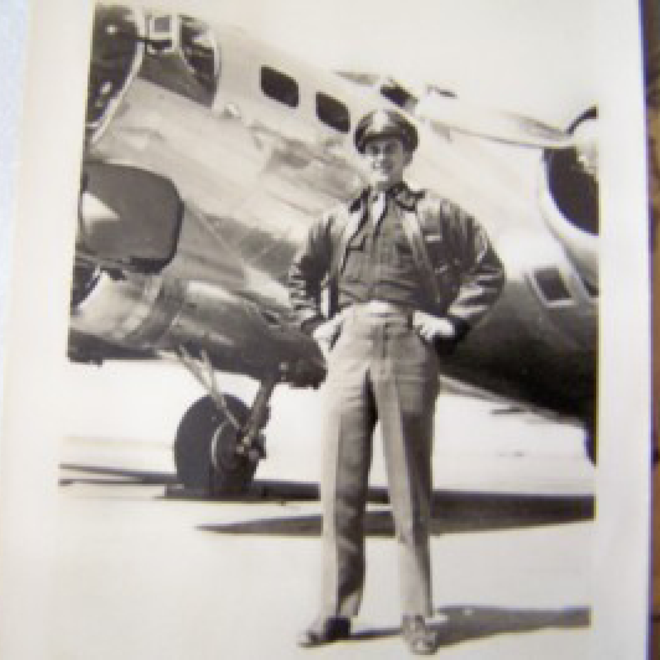 Wwii  pics  crew 49 62  b 17 id'ed 602 bomb sqd files1120170912 31442 3t08ow