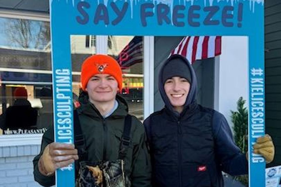 Ice carving 2026 54