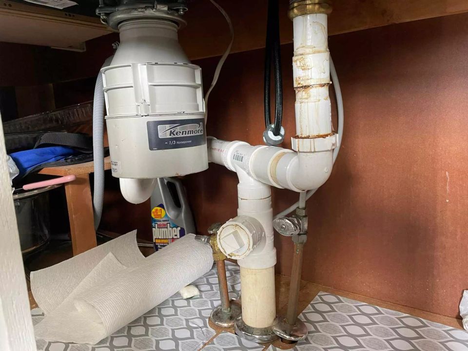 Sandwich garbage disposal services