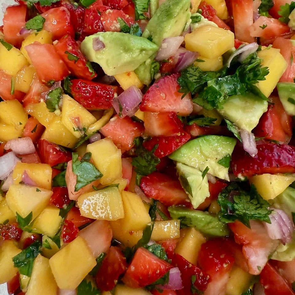 Strawberry mango salad